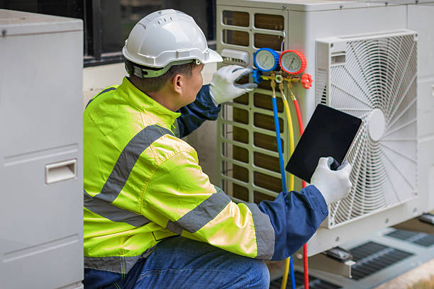 Professional Ductwork Repair technician working in Albany, CA